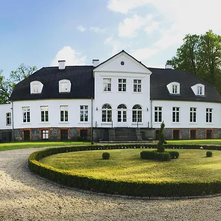 Dwor Role Country house *