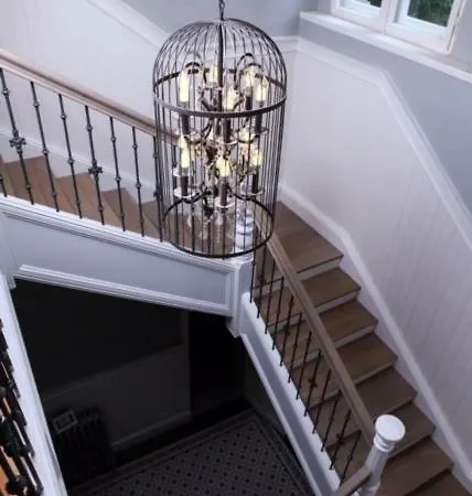 Dwor Role Country house