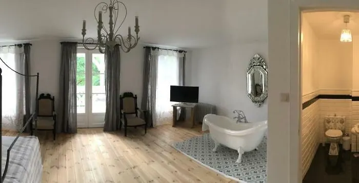 Dwor Role Hétvégi ház